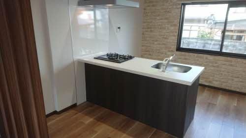 �y�L�b�`���z�@