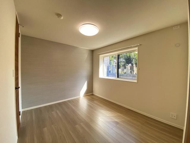 �y�Q���z�@