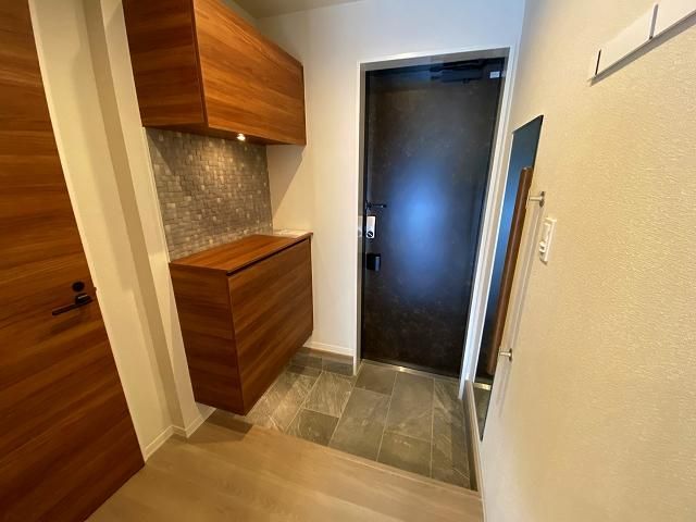 �y���ցz�@