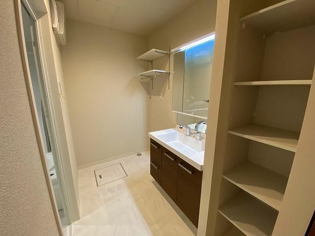 �y���ʏ��z�@