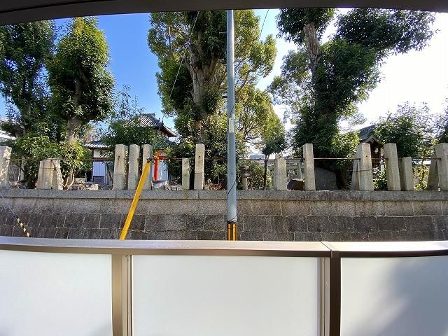 �y���]�z�@