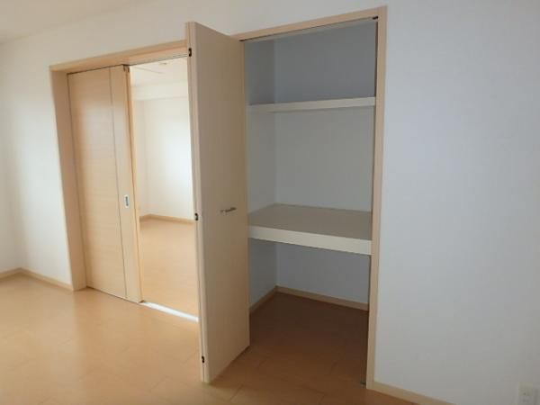 �y���[�z�@�����r���O�̃N���[�[�b�g��