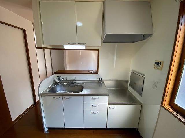 �y�L�b�`���z�@