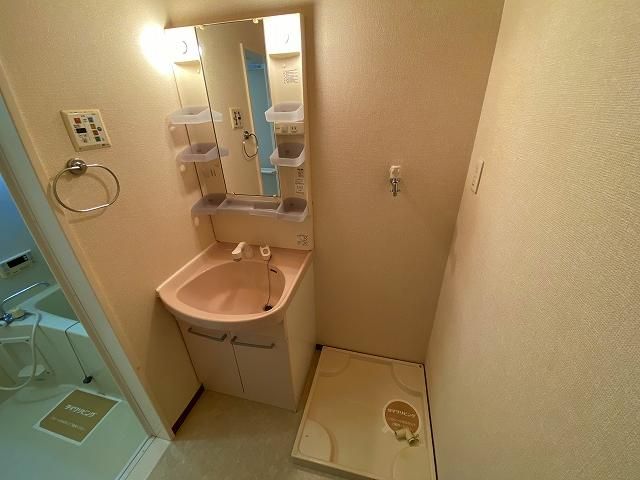 �y���ʏ��z�@