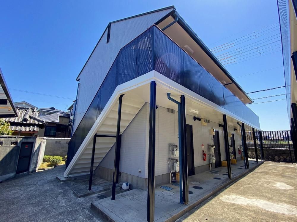 �y�G���g�����X�z�@