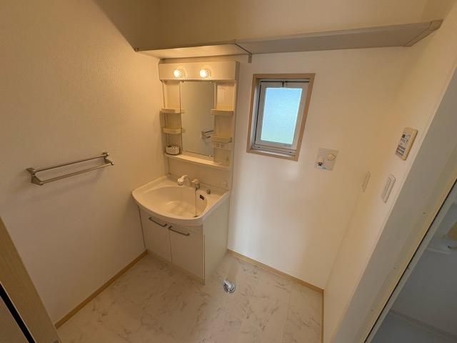 �y���ʏ��z�@