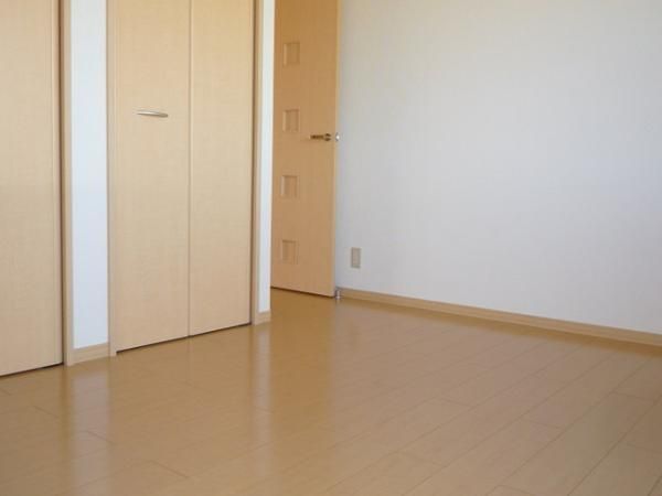 �y�Q���z�@