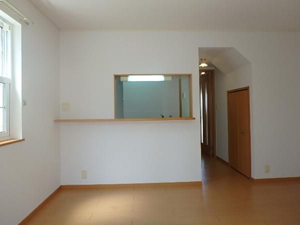 �y�����E���r���O�z�@