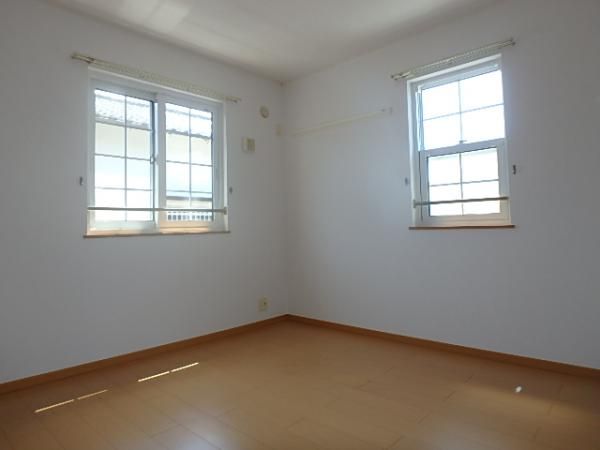 �y���̑������E�X�y�[�X�z�@