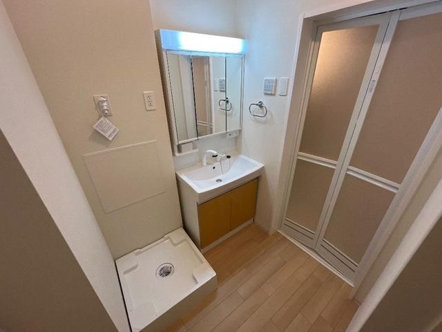 �y���ʏ��z�@