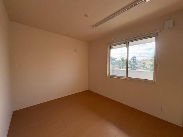 �y�Q���z�@