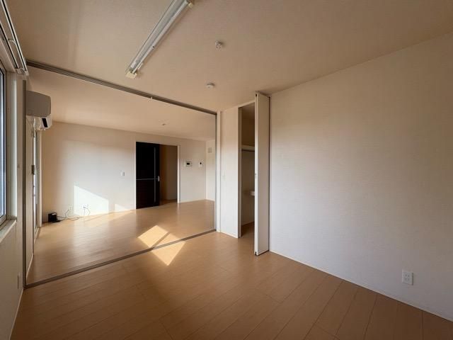 �y���̑������E�X�y�[�X�z�@