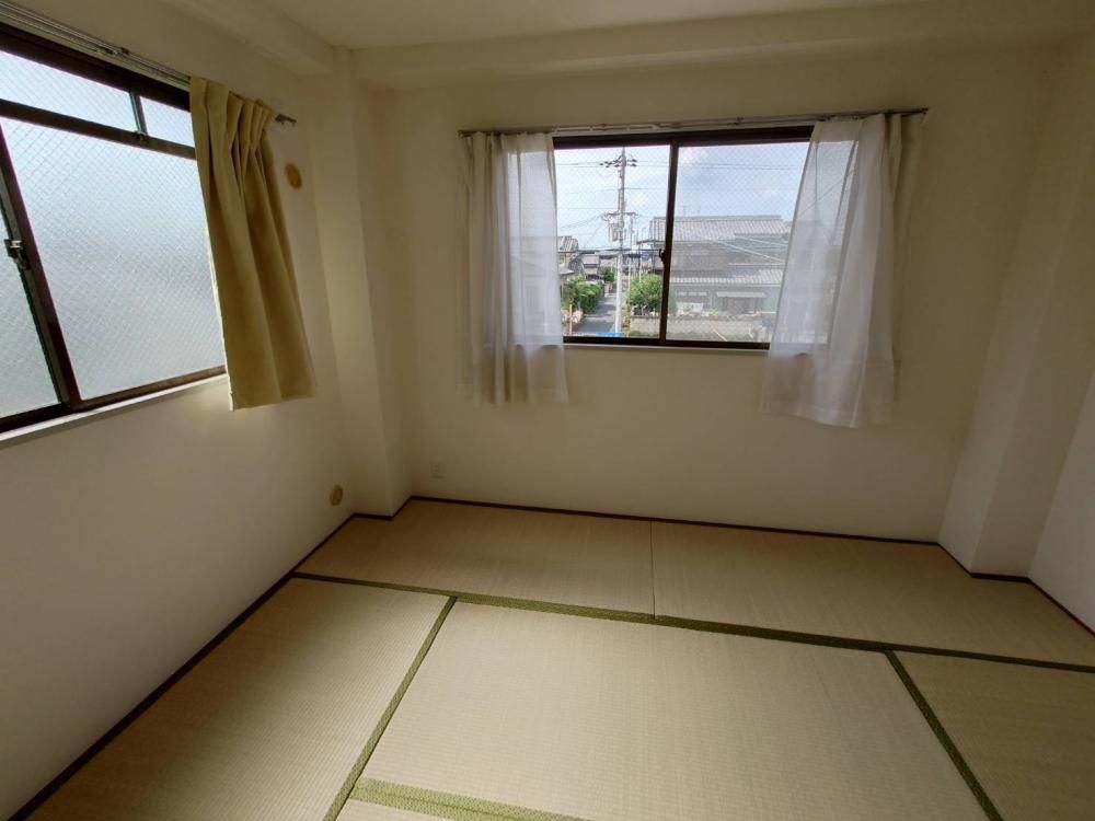 �y�q�������z�@