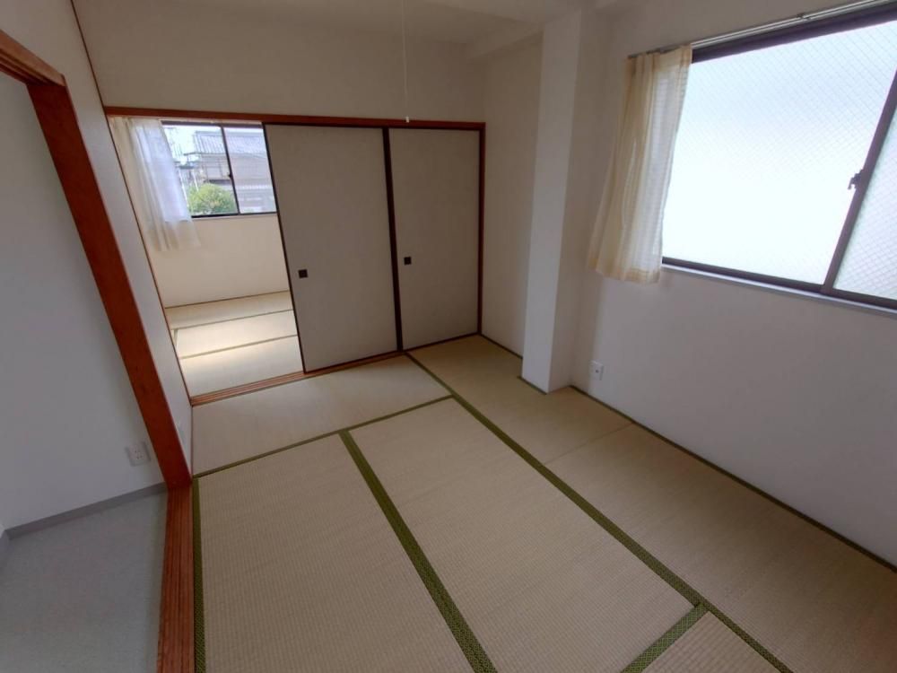 �y�q�������z�@