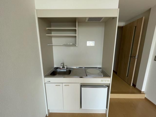 �y�L�b�`���z�@