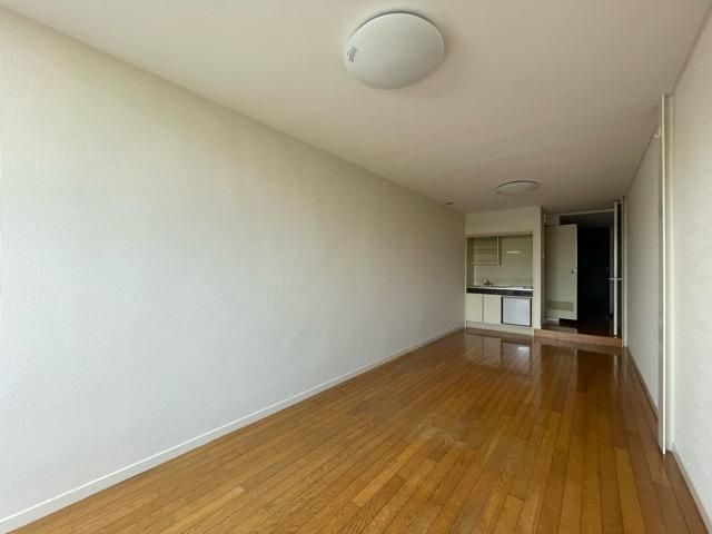 �y�Q���z�@