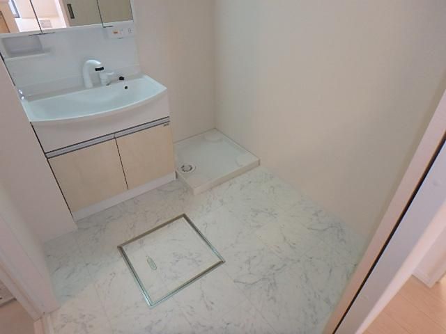 �y���ʏ��z�@