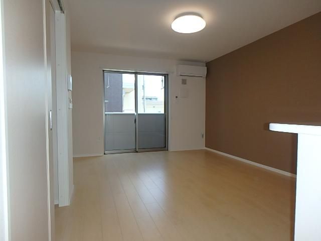 �y���̑������E�X�y�[�X�z�@