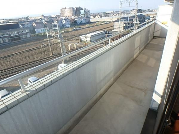 �y�o���R�j�[�z�@