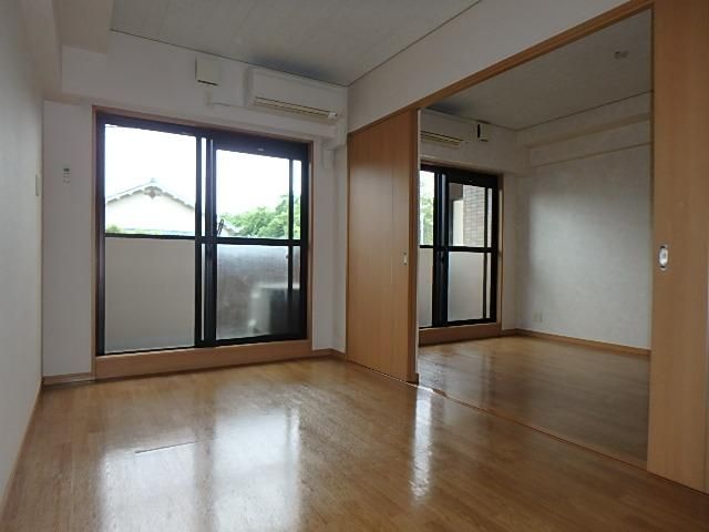 �y���̑������E�X�y�[�X�z�@