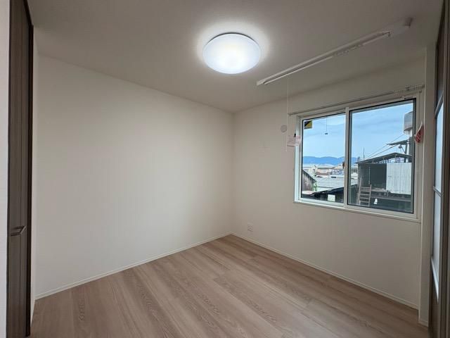 �y�Q���z�@