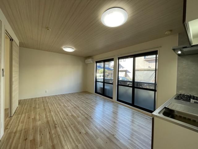 �y���̑������E�X�y�[�X�z�@