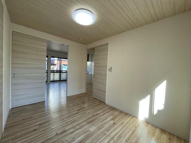 �y�Q���z�@