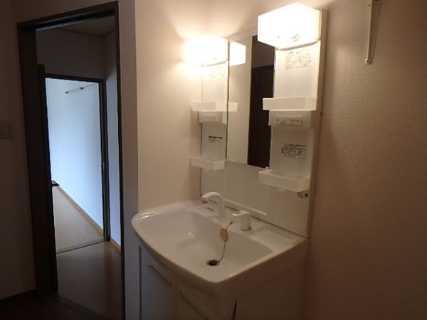 �y���ʏ��z�@���V�����v�[�h���b�T�[��