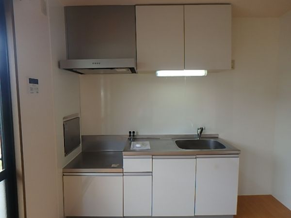 �y�L�b�`���z�@