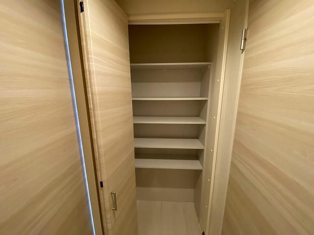 �y���[�z�@