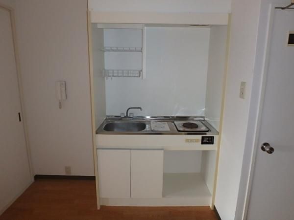 �y�L�b�`���z�@