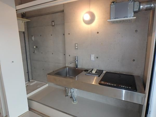 �y�L�b�`���z�@