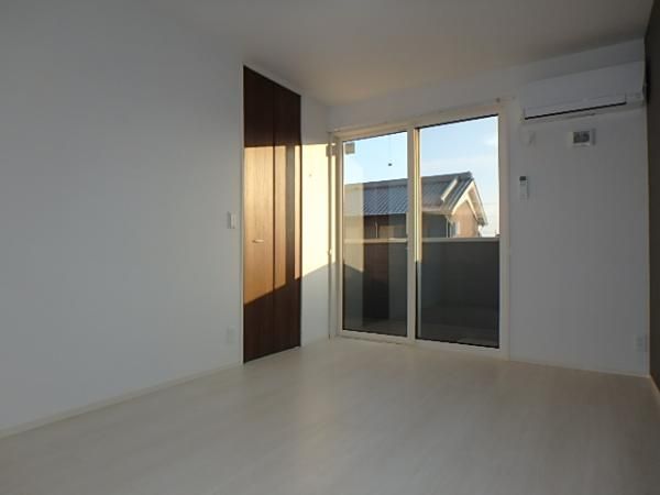 �y���̑������E�X�y�[�X�z�@