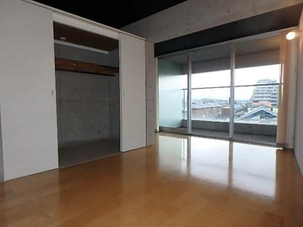 �y���̑������E�X�y�[�X�z�@