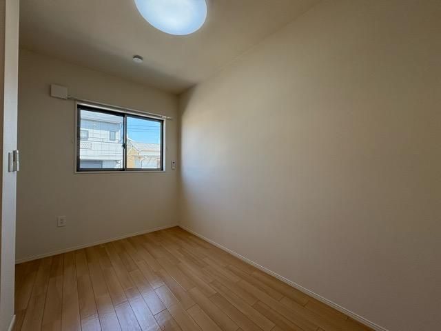 �y�Q���z�@