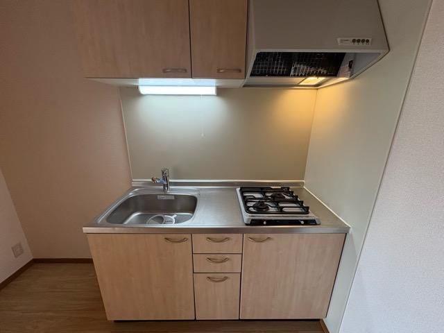 �y�L�b�`���z�@