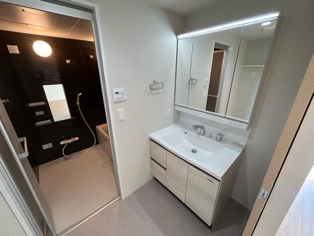 �y���ʏ��z�@