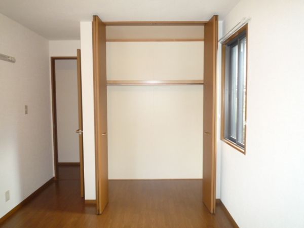 �y�q�������z�@���N���[�[�b�g��