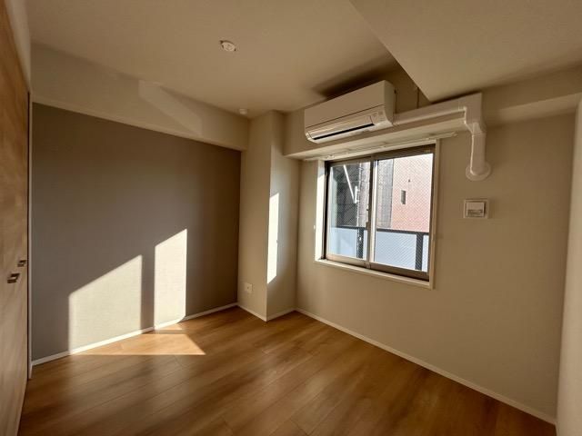 �y�Q���z�@