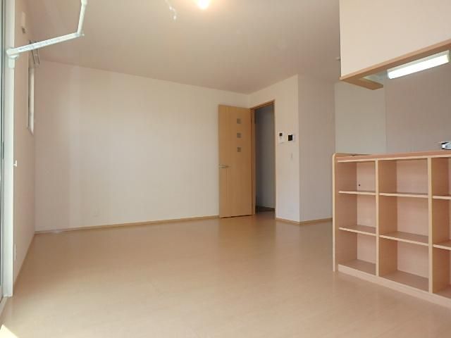 �y���ԁE���r���O�z�@