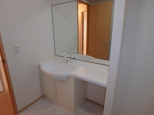 �y���ʏ��z�@