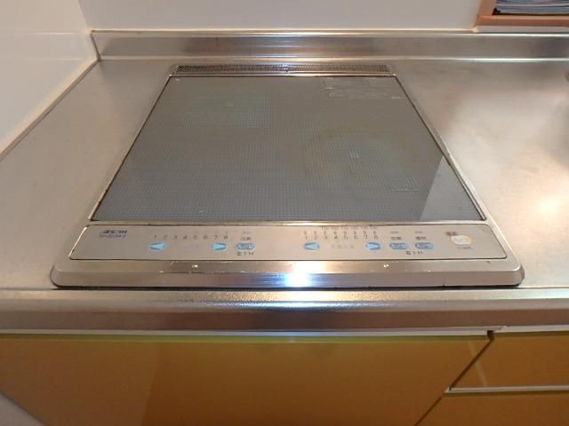 �y�L�b�`���z�@