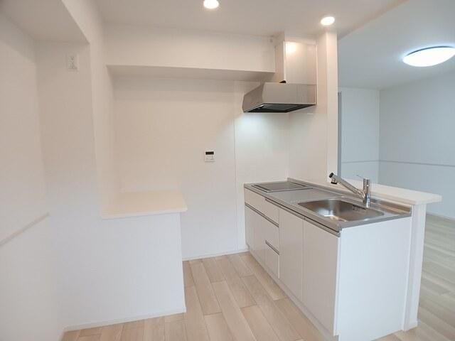 �y�L�b�`���z�@