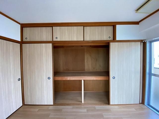 �y���[�z�@