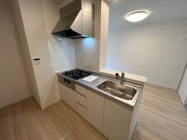 �y�L�b�`���z�@