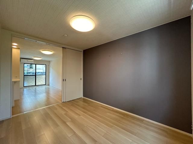 �y�Q���z�@