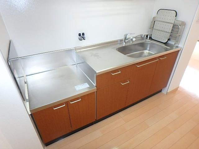 �y�L�b�`���z�@