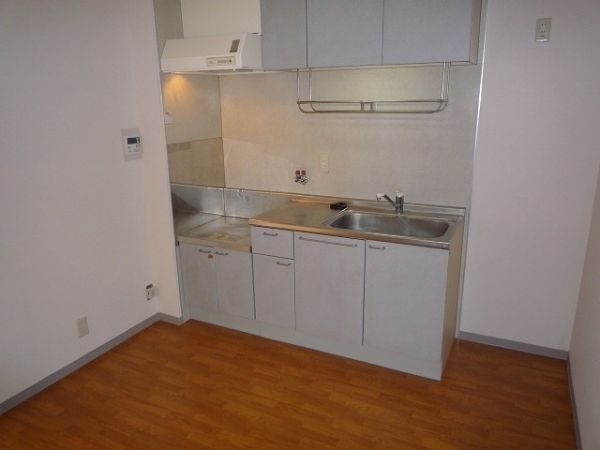 �y�L�b�`���z�@