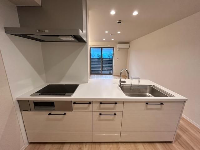 �y�L�b�`���z�@