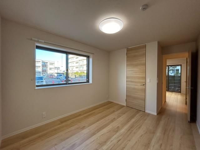 �y���̑������E�X�y�[�X�z�@